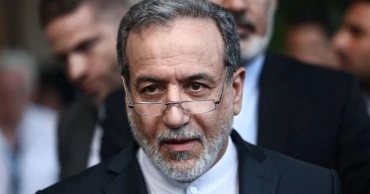 Iran's Araghchi heads to Islamabad in step towards US talks resumption