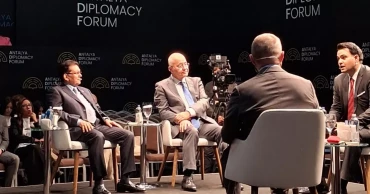 Rohingya Crisis: FM urges global community to scale up funding