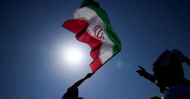 Iran brushes off US economic threats, other regional developments