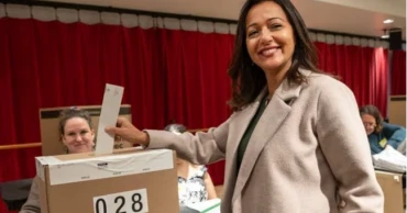 Quebec separatists vowing independence vote win an election but fall short of majority
