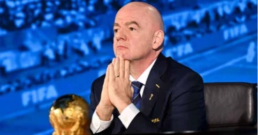 Infantino to take FIFA re-election campaign to Japan to court Asian soccer federations
