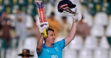 Brook hits record double century as England make 429-4