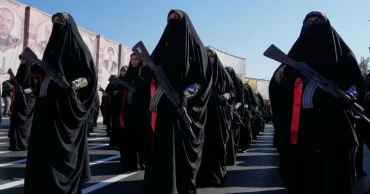 Hundreds of thousands rally in Iran in biggest show of defiance since war began