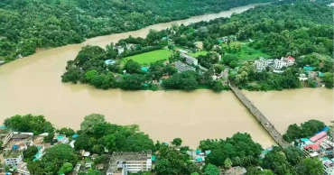 Flood, landslides death toll climbs to 51; over 1,000 shelters opened in 7 districts