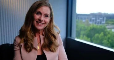 The Australian woman tasked with keeping kids off social media