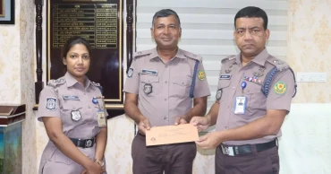 Inspector Golam Mostafa receives bravery award for recovering hijacked livestock truck