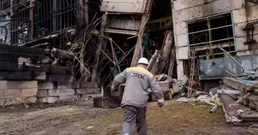 Zelenskyy races to rally allies as Trump pushes rapid Russia peace plan