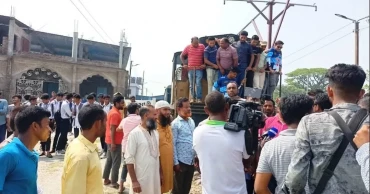 Blockade on Lalmonirhat-Burimari rail route continues for 5th day