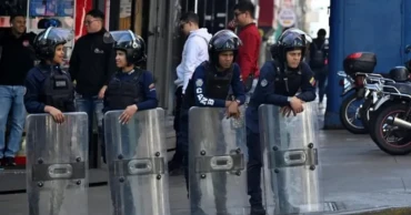 Venezuelan forces detain foreign journalists amid security crackdown