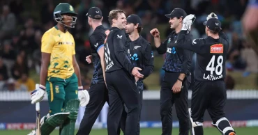 New Zealand beats South Africa in 2nd T20 and series level