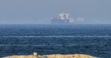 Iran, US say Strait of Hormuz deal close as both sides face difficult compromises