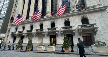 Tech stocks slide as Chinese rival threatens AI industry; Nvidia falls 17% 