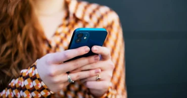 Instagram drops private messaging feature worldwide