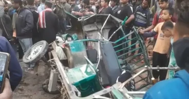 University student, 2 others killed in Rajshahi road crash