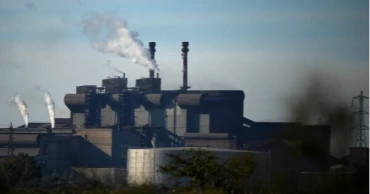EU tightens steel import rules, targets low-cost online parcels amid trade gap with China