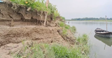 A Vanishing Shoreline: Dakatia River leaves families on the brink