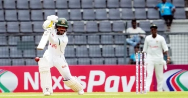 Bangladesh slide early as Zimbabwe bowlers dominate in first Test in Sylhet