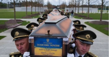 Ukraine buries unidentified soldiers as families wait years for answers