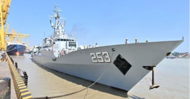 Pakistani naval ship ‘PNS Saif’ docks in Ctg port amid efforts to rebuild bilateral ties