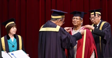 Prof Yunus conferred Honorary Doctorate Degree by Japan’s Soka University