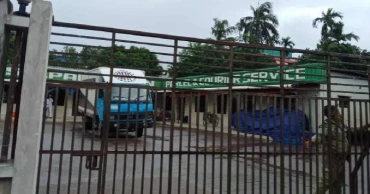 BGB seizes smuggled Indian goods from SA Paribahan in Sylhet