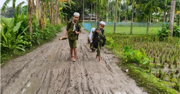 Every monsoon brings the same ordeal for 10 villages in Lalmonirhat’s Kaliganj