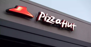 Pizza Hut sold for $2.7bn as Yum Brands reshapes portfolio