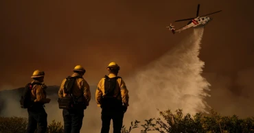 Trump criticises California water policy before touring LA