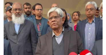 Finance adviser urges patience on new pay scale, backs referendum