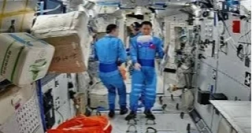 Shenzhou-21 crew conducts advanced medical tests in space