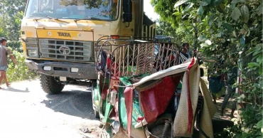 2 killed as truck hits auto-rickshaw in Mymensingh