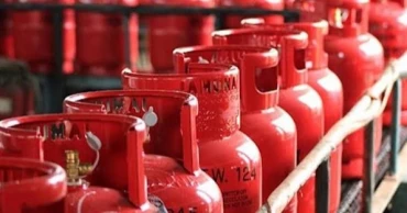LPG Crisis: Consumers hit hard as cylinders vanish amid rampant overcharging