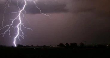 Met office issues lightning alert in 12 dists