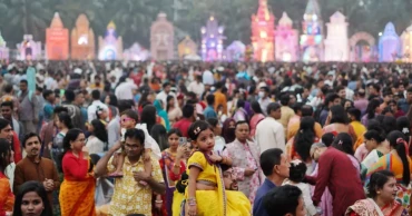 Jagannath Hall comes alive with vibrant festivity for Saraswati Puja