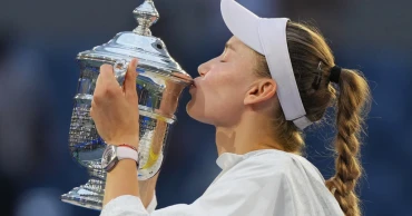 Rybakina beats Sabalenka to win US Open title, takes No. 1 ranking