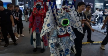 Shanghai AI forum highlights China's advances in artificial intelligence and robotics