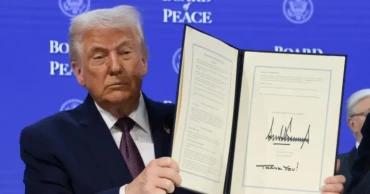 Trump unveils Gaza redevelopment plan without consulting Palestinians