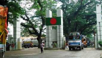 Casino business: High alert at Benapole check post 