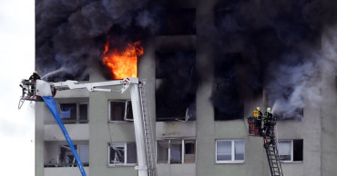 Deadly explosion in Slovakia; building at risk of collapse