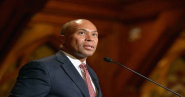 Deval Patrick announces 2020 presidential bid