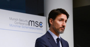 Trudeau calls for dialogue as Indigenous blockades cripple rail network