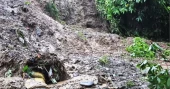 কক্সবাজারে ভারী বর্ষণে পাহাড় ধসে নিহত ৯