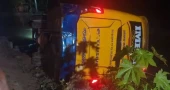 পটুয়াখালীতে বাসের ধাক্কায় অটোরিকশার ৪ আরোহী নিহত, আহত ১০
