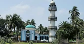 ঐতিহ্যের সাক্ষী চুয়াডাঙ্গার কুসুম বিবির তিন গম্বুজবিশিষ্ট বড় মসজিদ