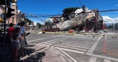 Powerful 7.8-magnitude quake kills 4 in Philippines