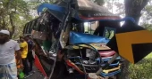 Six hurt as two buses collide in Pirojpur