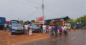 Off-duty policeman assaulted at filling station in Chapainawabganj; 3 held