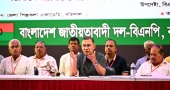 PM urges BNP leaders to stay united, guard against 'hybrids' ahead of local body polls
