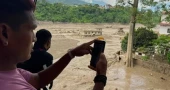 Hundreds missing, at least 8 killed as avalanche triggers flash floods in Nepal