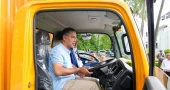 PM test-drives locally made electric vehicles, assures support to manufacturers